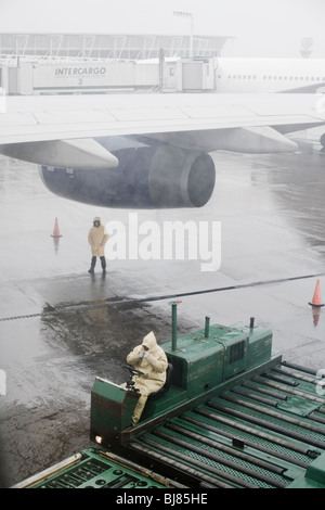 Aeroporto in pioggia Foto Stock