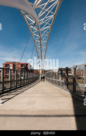 Highland ponte pedonale nel centro cittadino inferiore Denver Colorado USA Foto Stock