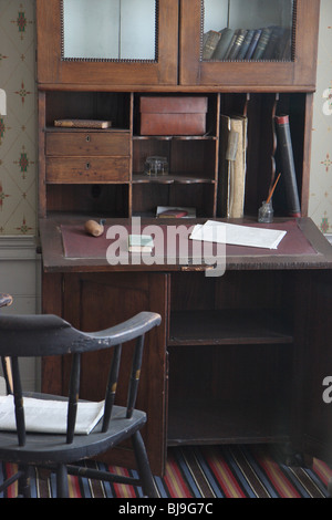 Un vecchio secretaire a Mystic Seaport Museum, STATI UNITI D'AMERICA Foto Stock