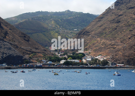 La vista dal RMS affacciato Jamestown, capitale di Saint Helena Foto Stock