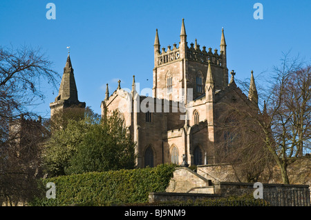 Dh Dunfermline Abbey DUNFERMLINE FIFE king robert iscrizione dunfermline abbey South Scotland attrazione turistica Foto Stock