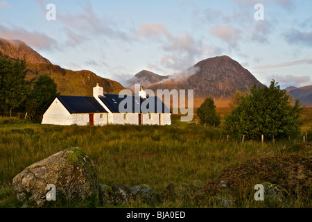 Blackrock Cottage in Glencoe, Scozia sul bordo di Rannoch Moor Foto Stock