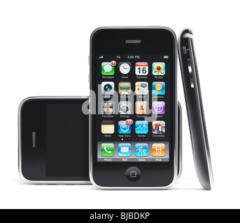 Tre Apple iPhone 3GS 3G smartphone isolati su sfondo bianco Foto Stock