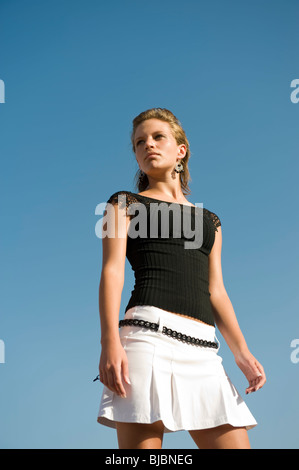 Sfilata di moda con vestiti da ALCARAVANERAS ZONA COMERCIAL presso la spiaggia Playa Alcaravaneras Giugno 13, 2009 in Spagna Foto Stock