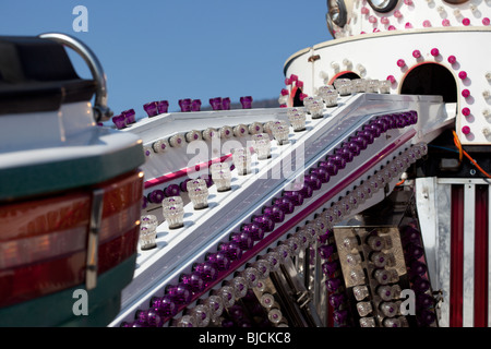 In prossimità delle luci su un carnevale ride, Neuchatel svizzera. Charles Lupica Foto Stock