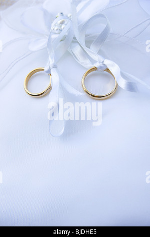 Gli anelli di nozze, close-up Foto Stock