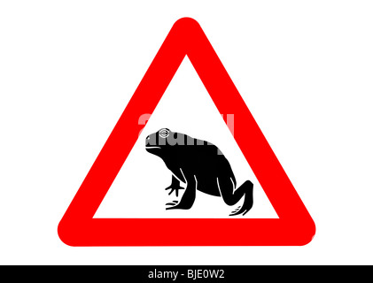 Segnale di avvertimento per la migrazione di anfibi / rospi attraversando la strada durante la migrazione annuale in primavera Foto Stock