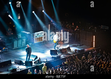 Oasis fratelli Gallagher a Sheffield Arena Regno Unito Foto Stock