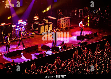 Oasis fratelli Gallagher a Sheffield Arena Regno Unito Foto Stock