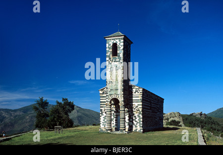 San Michele o Michel de Murato chiesa (1280), romanico pisano Chiesa policromo & campanile murato, Corsica, Francia Foto Stock