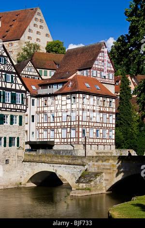 L'antica città di Schwäbisch Hall sul fiume Kochre, Baden-Württemberg, Germania, Europa Foto Stock