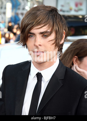 ZAC EFRON 17 ritorna a LOS ANGELES PREMIERE HOLLYWOOD Los Angeles CA USA 14 Aprile 2009 Foto Stock