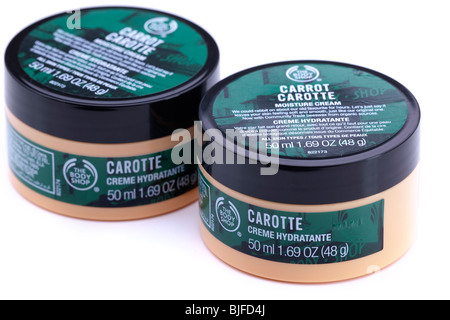 Due 50ml vasche di Carotte carota hydratante crema idratante crema Foto Stock