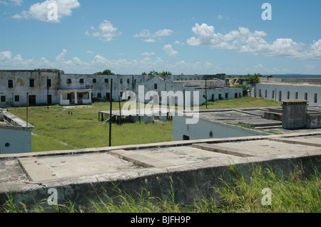 Il più antico fortilizio completo di Sao Sebastiao sorge sul lato nord dell'isola. Ilha de Mocambique Foto Stock