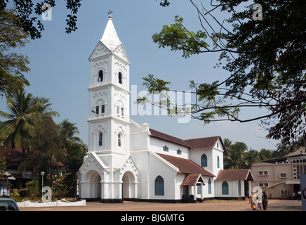 India Kerala, Calicut, Kozhikode, Bank Road, Chiesa dell India del Sud con unica architettura Euro-Keralan Foto Stock