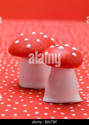 Il marzapane fly agaric funghi - Foto Stock
