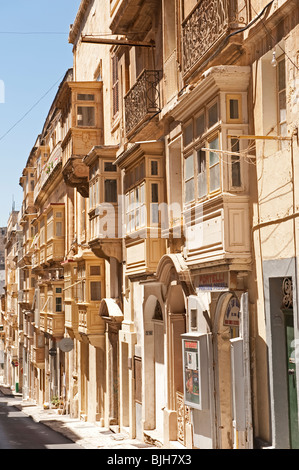 Scena di strada, Valletta, Malta Foto Stock