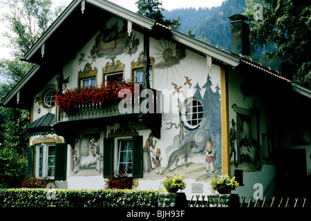 Il villaggio bavarese di Oberammergau, nella Germania meridionale, dove una volta che-a-decennio Oberammergau Passion Play avviene Foto Stock