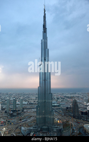 Il Burj Dubai in costruzione, Dubai, Emirati Arabi Uniti Foto Stock