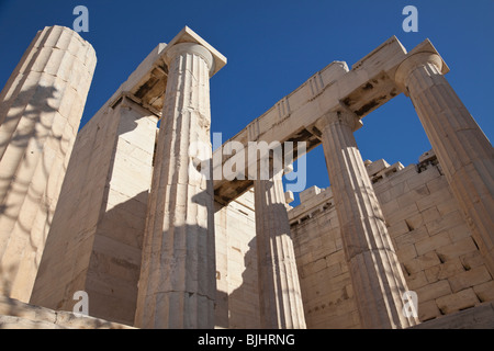 Tempio di Atena Nike sulla Acropoli di Atene. Foto Stock