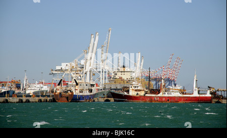 Dal porto di Città del Capo Sud Africa visto da di Table Bay Foto Stock