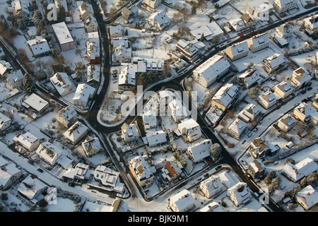 Vista aerea, neve, in inverno, Siegen, Sauerland, Renania settentrionale-Vestfalia, Germania, Europa Foto Stock