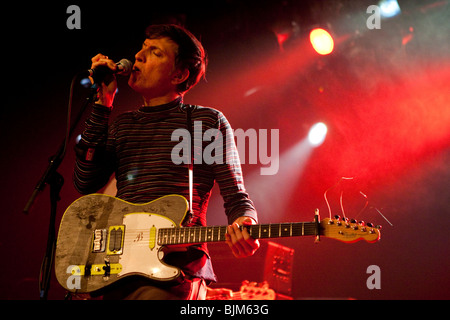 Il cantante e front man Troy Bruno Balthazar dell'U.S. Banda di Hawaiian Chokebore vivere nel luogo Schueuer, Lucerna, Svizzera Foto Stock