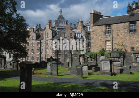 Greyfriars Kirkyard nella Cittã Vecchia di Edimburgo,. Foto Stock