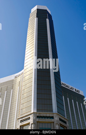 Il Mandalay Bay hotel in Las Vegas Boulevard, Las Vegas, Nevada, STATI UNITI D'AMERICA Foto Stock