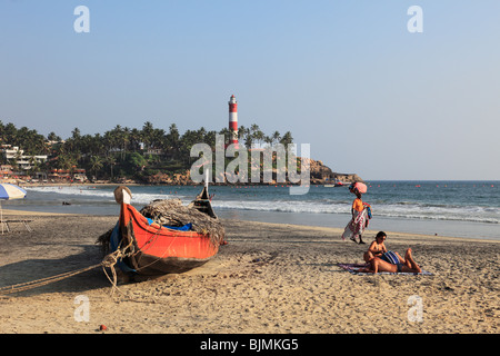 Dalla spiaggia del Faro, Kovalam, Malabarian Costa, il Malabar, Kerala, India, Asia Foto Stock