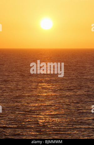 Tramonto sul Capo Trafalgar, Spagna Foto Stock