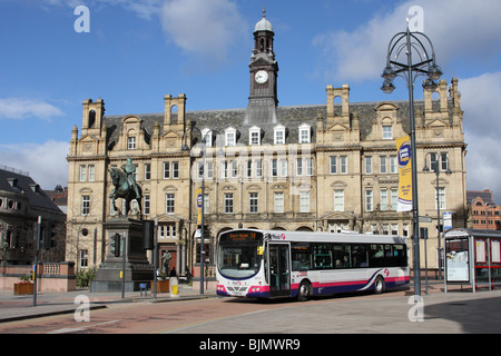 Il vecchio ufficio postale edificio, City Square, Leeds, West Yorkshire, Inghilterra, Regno Unito Foto Stock