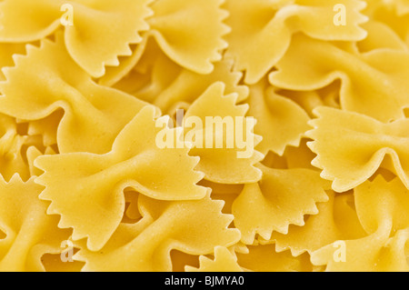 Giallo unboiled maccheroni close up Foto Stock