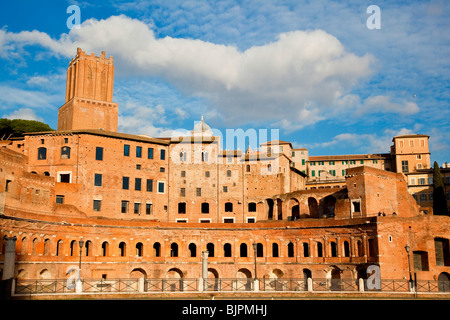 Il Foro di Traiano, centro storico, Roma Foto Stock