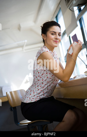 Imprenditrice lavorando Foto Stock