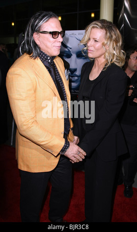 MICKEY ROURKE Kim Basinger informatori PREMIERE HOLLYWOOD Los Angeles CA USA 16 Aprile 2009 Foto Stock