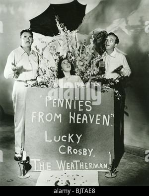 Spiccioli dal cielo - 1936 Columbia film con Bing Crosby a destra Foto Stock