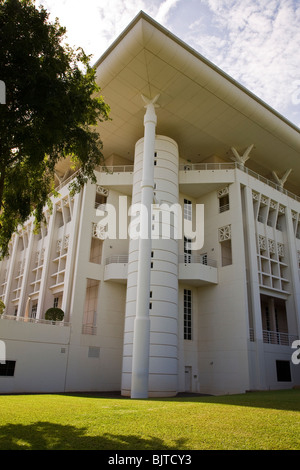 La Casa del Parlamento è il fulcro della piazza di stato la sede del governo per il Northern Territory Darwin NT Australia Foto Stock