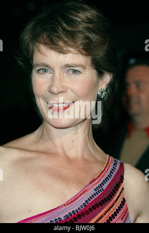 CELIA IMRIE CALENDAR GIRLS AFI FILM FESTI GLOSSARI AFFINI A CUPOLA LA HOLLYWOOD USA 06 Novembre 2003 Foto Stock