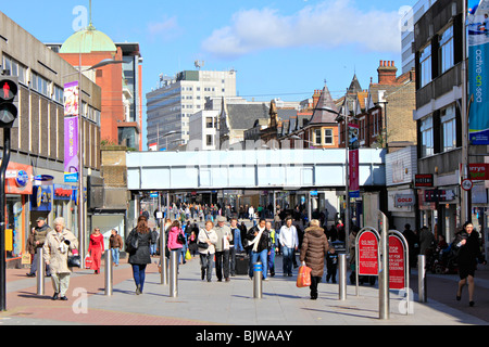 Southend on sea town center high street essex England Regno unito Gb Foto Stock