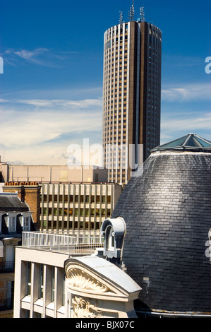 Parigi, Francia, Vista del paesaggio urbano con la Torre dell'Hotel 'le Meridien Etoile', parigi 17 Foto Stock