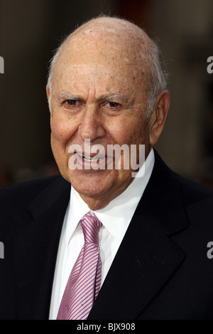 CARL REINER OCEANI 13 LOS ANGELES PREMIERE Grauman's Chinese Theatre Hollywood LOS ANGELES STATI UNITI D'AMERICA 05 giugno 2007 Foto Stock