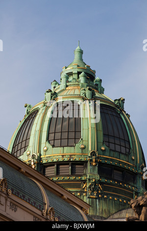 Dome, Casa Municipale, Obecní dům, Praga, Repubblica Ceca Foto Stock