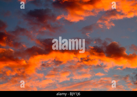 Tramonto spettacolare nuvole Foto Stock