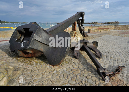 Ancoraggio della Amoco Cadiz petroliera naufragata nel marzo 1978 a Portsall, Bretagna Francia Foto Stock