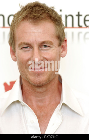 RICHARD ROXBURGH PHOTOCALL fragili. Venezia FIL CASINO Lido Venezia Italia 02 Settembre 2005 Foto Stock