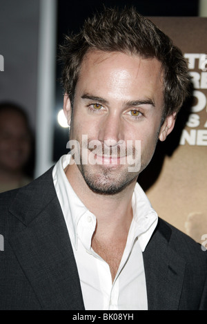 JOSEPH FIENNES IL GRANDE RAID PREMIERE DEL FILM CINEMA ARCLIGHT HOLLYWOOD LOS ANGELES STATI UNITI D'AMERICA 04 Agosto 2005 Foto Stock