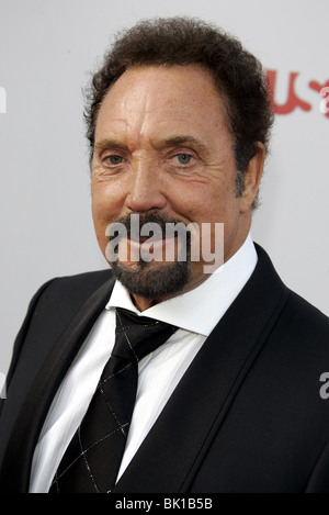 TOM JONES Sir Sean Connery riceve il 34TH AFI Lifetime Achievement Award Kodak Theatre Hollywood LOS ANGELES STATI UNITI D'AMERICA 08 giugno 2 Foto Stock