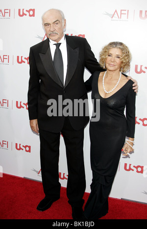 SIR Sean Connery MICHELINE Sir Sean Connery riceve il 34TH AFI Lifetime Achievement Award Kodak Theatre Hollywood LOS ANGE Foto Stock