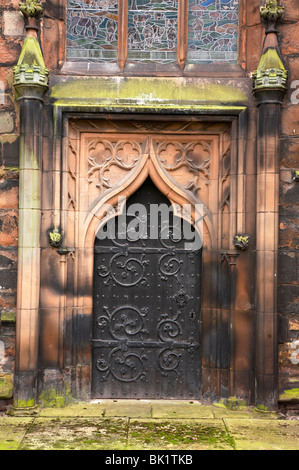 Cheshire Nantwich chiesa parrocchiale porta Foto Stock